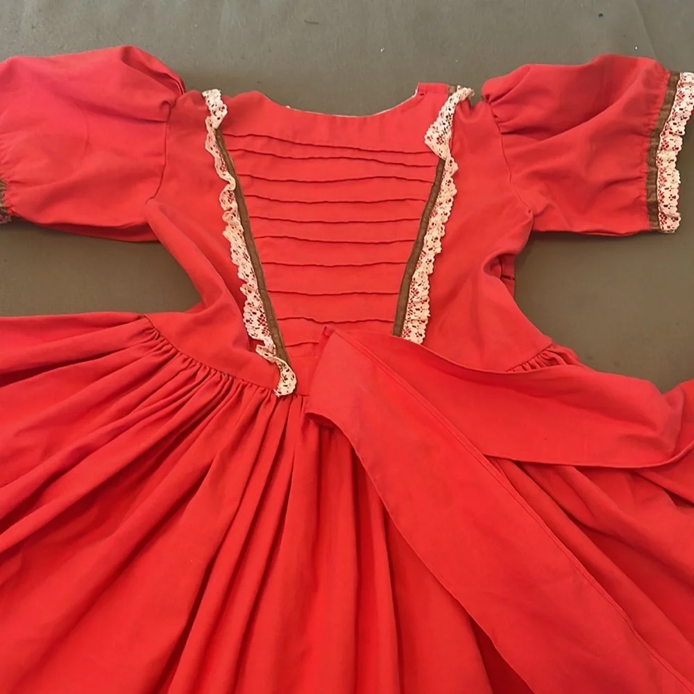 FOLKLORIC BEAUTIFULL Ruffled Girls DRESS - Picture 5 of 13